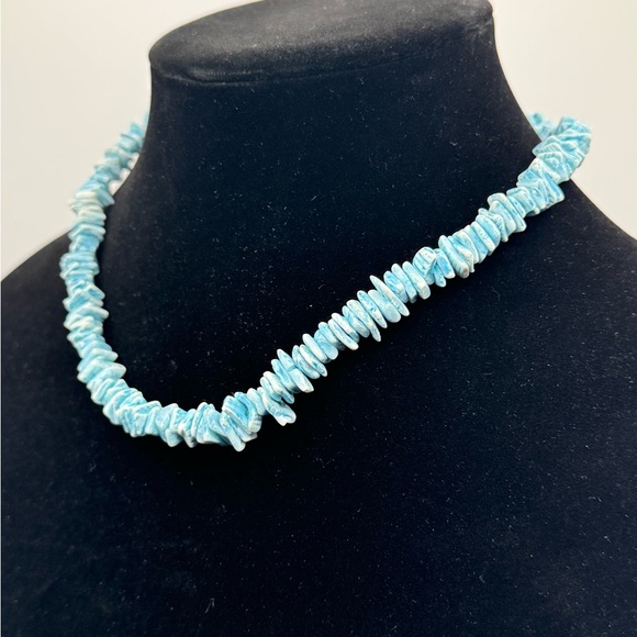 Natural Gemstone Chip Choker Necklace - Picture 4 of 9